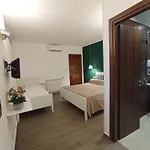 Casa Di Lele 4* Carini