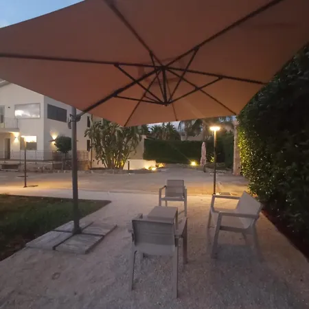 Pensjonat Casa Di Lele 4*